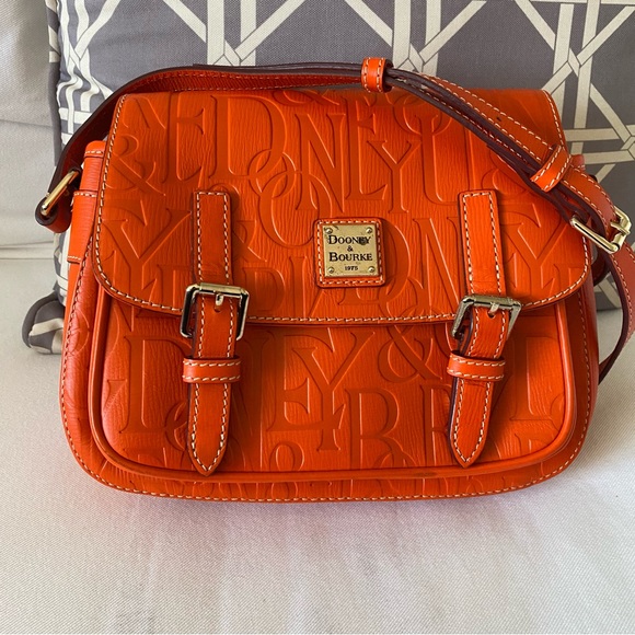 Dooney & Bourke Handbags - Dooney Bourke Orange Retro Embossed Safari Crossbody Messenger Bag HTF Pristine